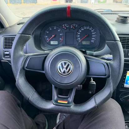 VOLKSWAGEN-GOLF-1.6 MI 8V GASOLINA 4P MANUAL VOLKSWAGEN-GOLF-2003