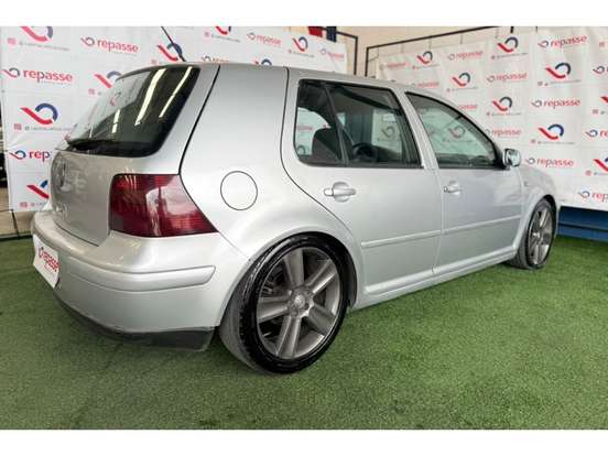 VOLKSWAGEN-GOLF-1.6 MI PLUS 8V GASOLINA 4P MANUAL VOLKSWAGEN-GOLF-2001