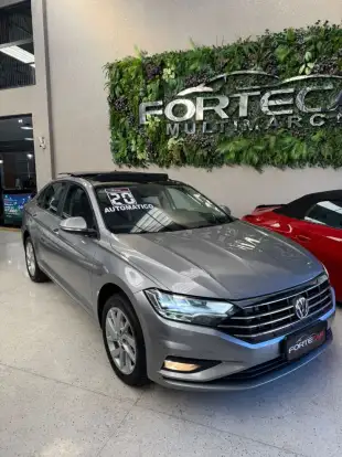 VOLKSWAGEN-JETTA-2020
