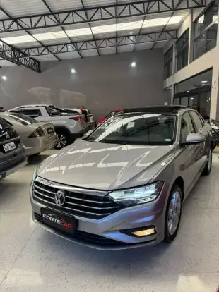 VOLKSWAGEN-JETTA-2020