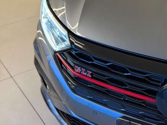 VOLKSWAGEN-JETTA-2.0 350 TSI GASOLINA GLI DSG VOLKSWAGEN-JETTA-2019