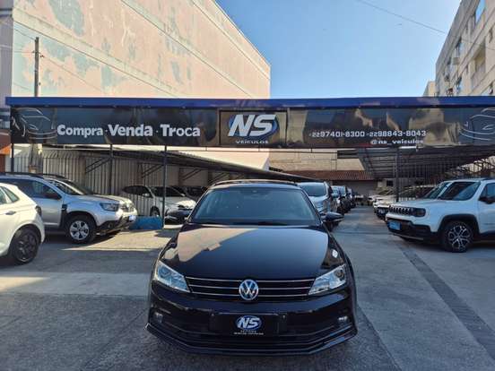 VOLKSWAGEN-JETTA-2.0 TSI HIGHLINE 211CV GASOLINA 4P TIPTRONIC VOLKSWAGEN-JETTA-2015
