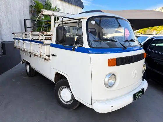 Volkswagen Kombi 1.6 MI Pick-UP CS 8V Gasolina 2P Manual