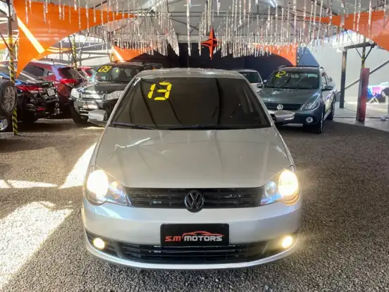 VOLKSWAGEN-POLO-1.6 MI 8V FLEX 4P MANUAL VOLKSWAGEN-POLO-2012