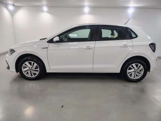 VOLKSWAGEN-POLO-1.0 170 TSI COMFORTLINE AUTOMÁTICO VOLKSWAGEN-POLO-2024