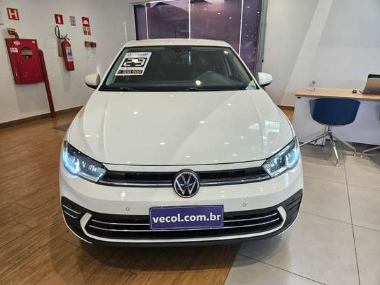 VOLKSWAGEN-POLO-1.0 170 TSI HIGHLINE AUTOMÁTICO VOLKSWAGEN-POLO-2022