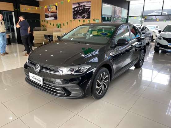 VOLKSWAGEN-POLO-2022