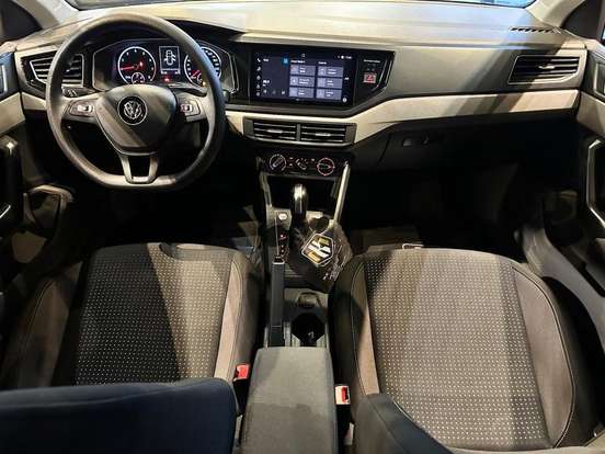 VOLKSWAGEN-POLO-1.0 200 TSI COMFORTLINE AUTOMÁTICO VOLKSWAGEN-POLO-2021