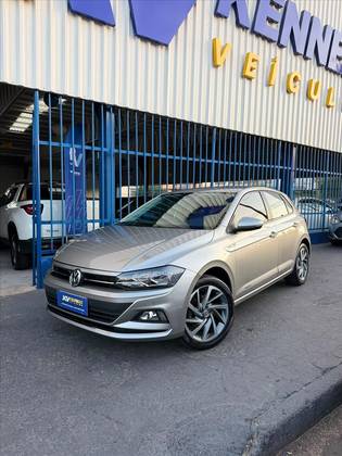 VOLKSWAGEN POLO 1.0 200 TSI HIGHLINE AUTOMÁTICO