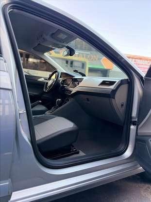 VOLKSWAGEN-POLO-1.0 200 TSI HIGHLINE AUTOMÁTICO VOLKSWAGEN-POLO-2019
