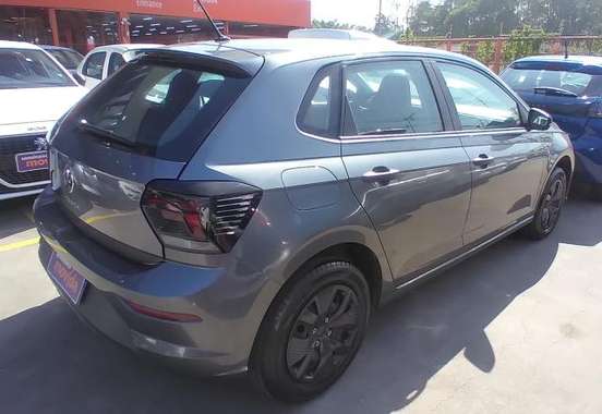 VOLKSWAGEN-POLO-2023