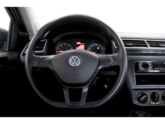 VOLKSWAGEN-SAVEIRO-2023