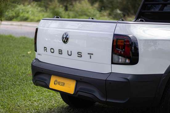 VOLKSWAGEN-SAVEIRO-2025