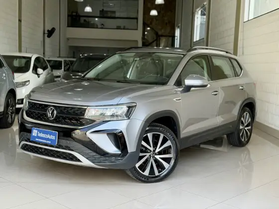 VOLKSWAGEN TAOS 1.4 250 TSI TOTAL FLEX COMFORTLINE AUTOMÁTICO