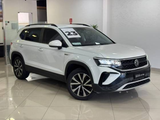 VOLKSWAGEN TAOS 1.4 250 TSI TOTAL FLEX COMFORTLINE AUTOMÁTICO