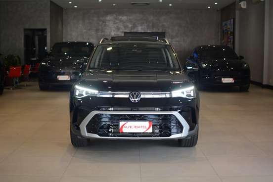 VOLKSWAGEN-TAOS-2025