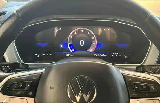 VOLKSWAGEN-T-CROSS-2023