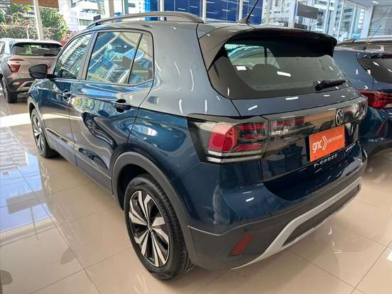 VOLKSWAGEN-T-CROSS-2025