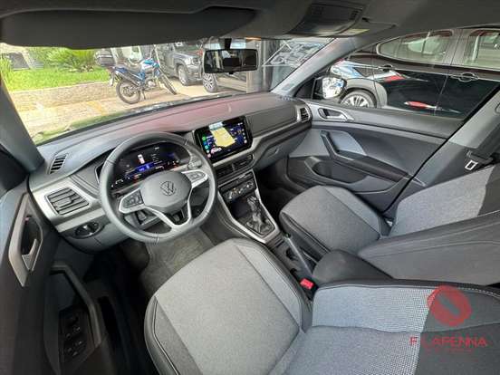VOLKSWAGEN-T-CROSS-1.0 200 TSI TOTAL FLEX AUTOMÁTICO VOLKSWAGEN-T-CROSS-2025