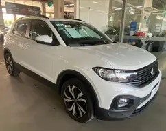 VOLKSWAGEN T-CROSS 1.0 200 TSI TOTAL FLEX AUTOMÁTICO VOLKSWAGEN T-CROSS 1.0 200 TSI TOTAL FLEX AUTOMÁTICO