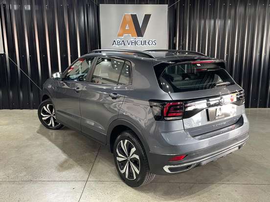 VOLKSWAGEN-T-CROSS-2022
