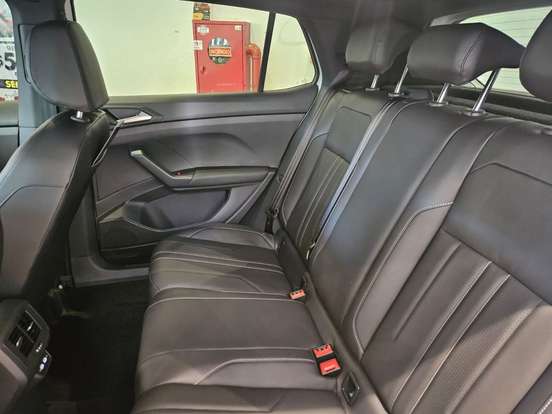 VOLKSWAGEN-T-CROSS-1.4 250 TSI TOTAL FLEX HIGHLINE AUTOMÁTICO VOLKSWAGEN-T-CROSS-2025