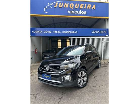 VOLKSWAGEN-T-CROSS-2019