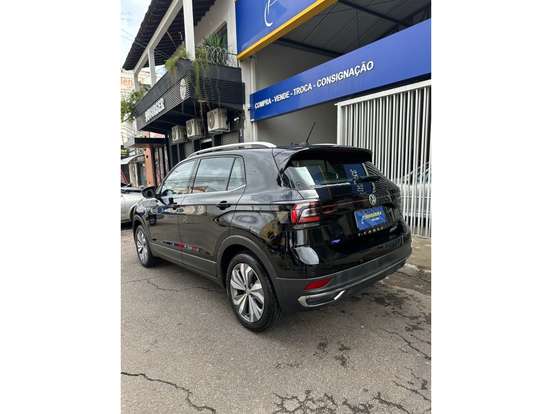 VOLKSWAGEN-T-CROSS-2019