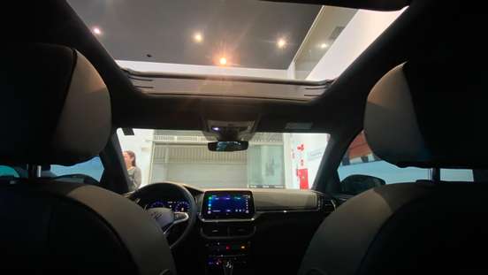 VOLKSWAGEN-T-CROSS-2025