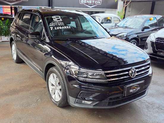 VOLKSWAGEN-TIGUAN-2018