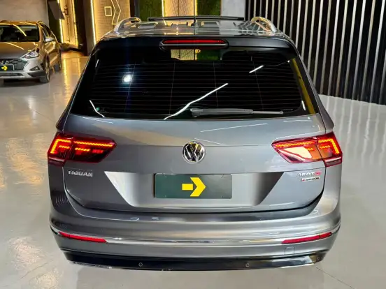 VOLKSWAGEN-TIGUAN-2.0 350 TSI GASOLINA ALLSPACE R-LINE 4MOTION DSG VOLKSWAGEN-TIGUAN-2019