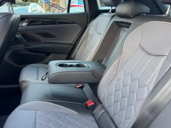 VOLKSWAGEN-TIGUAN-2.0 350 TSI GASOLINA R-LINE 4MOTION AUTOMÁTICO VOLKSWAGEN-TIGUAN-2026