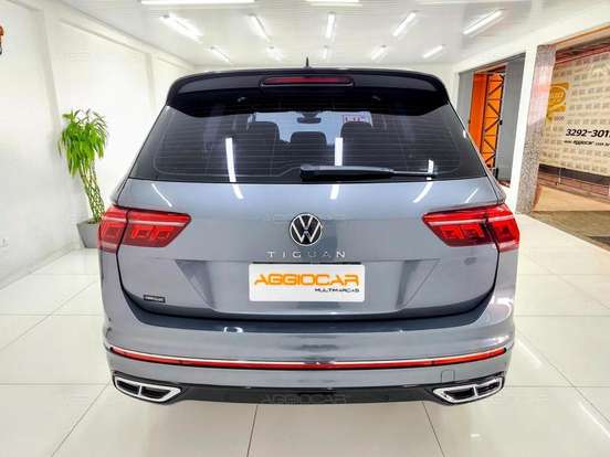 VOLKSWAGEN-TIGUAN-2023