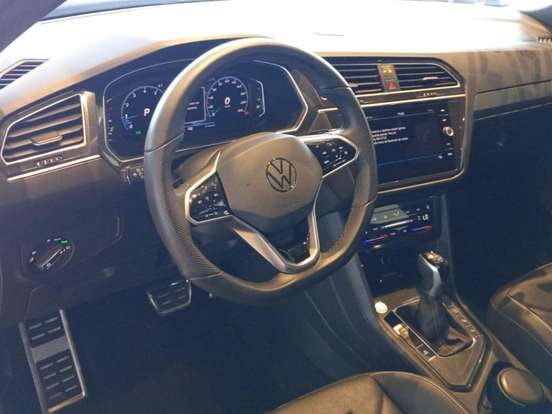 VOLKSWAGEN-TIGUAN-2.0 300 TSI GASOLINA ALLSPACE R-LINE AUTOMÁTICO VOLKSWAGEN-TIGUAN-2024