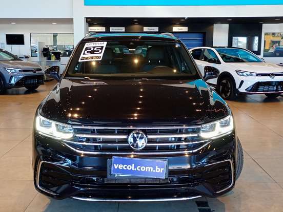 VOLKSWAGEN-TIGUAN-2.0 300 TSI GASOLINA ALLSPACE R-LINE AUTOMÁTICO VOLKSWAGEN-TIGUAN-2024