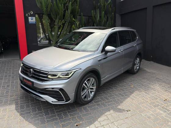 VOLKSWAGEN TIGUAN 2.0 300 TSI GASOLINA ALLSPACE R-LINE AUTOMÁTICO