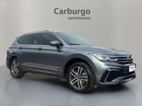 VOLKSWAGEN-TIGUAN-2.0 300 TSI GASOLINA ALLSPACE R-LINE AUTOMÁTICO VOLKSWAGEN-TIGUAN-2024
