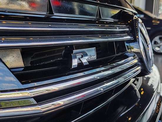 VOLKSWAGEN-TIGUAN-2012