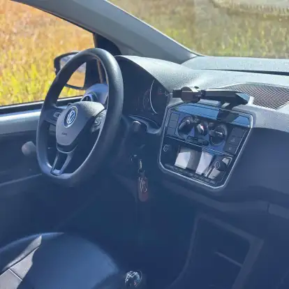VOLKSWAGEN-UP-2019