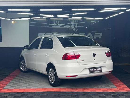 VOLKSWAGEN-VOYAGE-1.0 12V MPI TOTALFLEX 4P MANUAL VOLKSWAGEN-VOYAGE-2022