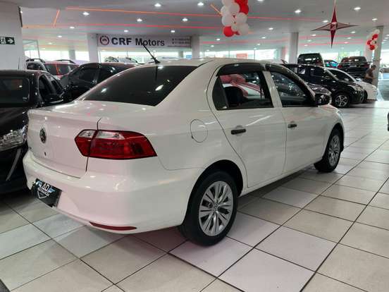 VOLKSWAGEN-VOYAGE-2022