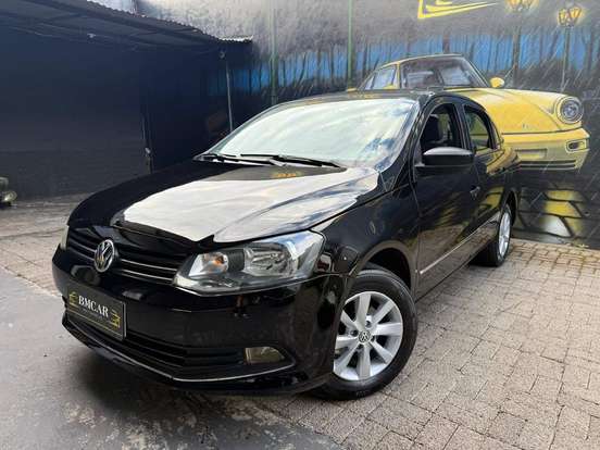 VOLKSWAGEN-VOYAGE-2014