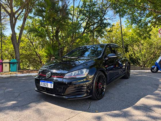 VOLKSWAGEN GOLF 2.0 TSI GTI 16V TURBO GASOLINA 4P AUTOMÁTICO