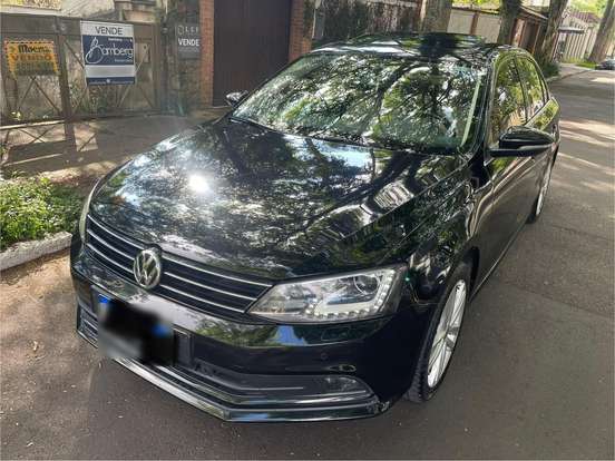 VOLKSWAGEN-JETTA-2.0 TSI HIGHLINE 211CV GASOLINA 4P TIPTRONIC VOLKSWAGEN-JETTA-2016