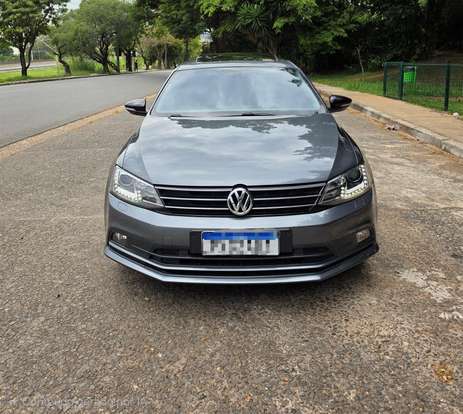 VOLKSWAGEN-JETTA-2.0 TSI HIGHLINE 211CV GASOLINA 4P TIPTRONIC VOLKSWAGEN-JETTA-2015