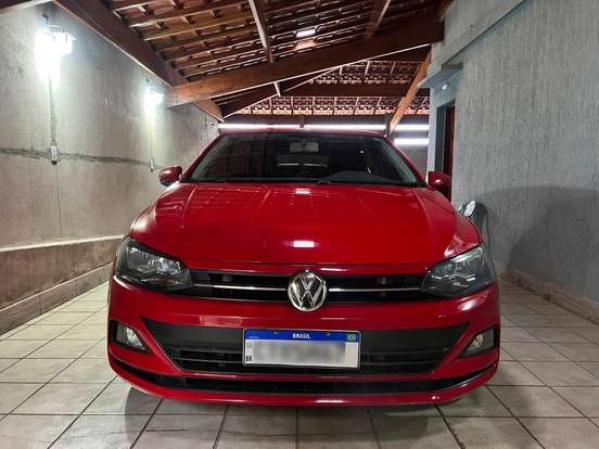 VOLKSWAGEN-POLO-2018
