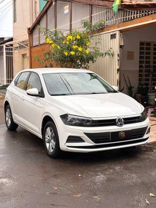 VOLKSWAGEN POLO 1.0 MPI TOTAL FLEX MANUAL