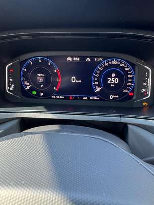 VOLKSWAGEN-TAOS-1.4 250 TSI TOTAL FLEX HIGHLINE AUTOMÁTICO VOLKSWAGEN-TAOS-2025