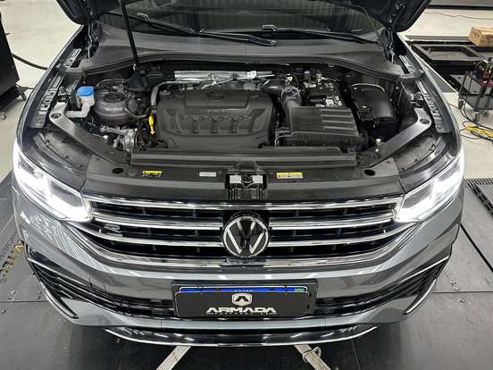 VOLKSWAGEN-TIGUAN-2.0 300 TSI GASOLINA ALLSPACE R-LINE AUTOMÁTICO VOLKSWAGEN-TIGUAN-2024