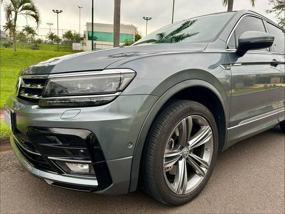 VOLKSWAGEN TIGUAN 2.0 350 TSI GASOLINA ALLSPACE R-LINE 4MOTION DSG